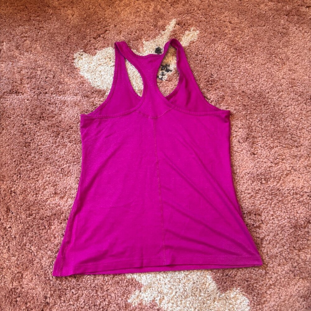 Nike Women's Dri-FIT Balance Hot Pink Tank Top - Size M Athletic - Picture 6 of 6
